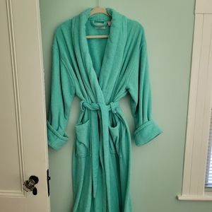 NWOT T.J Lawford Bathrobe micro terri green M